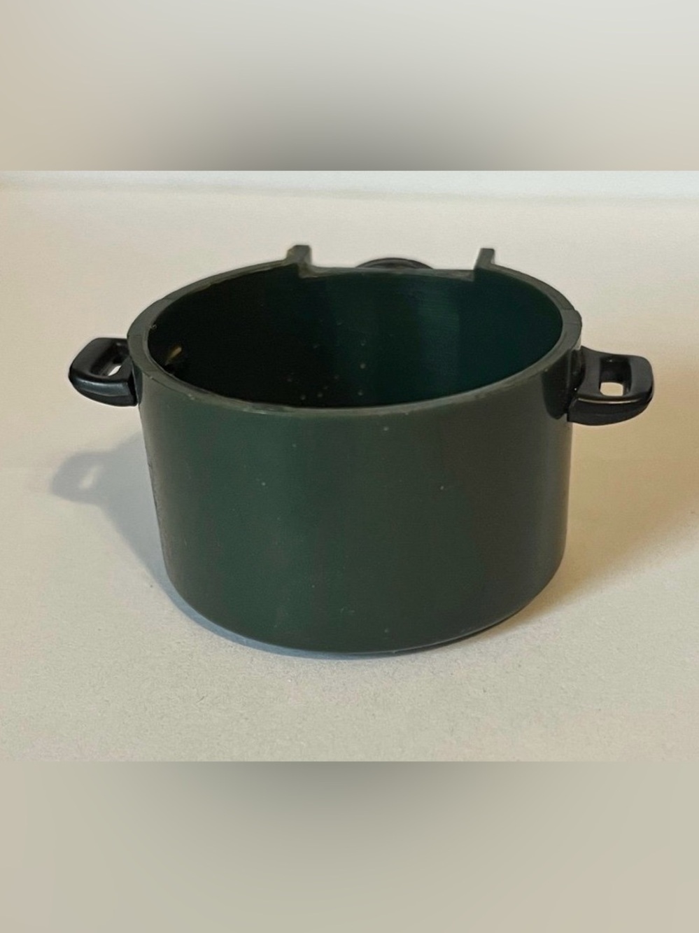 Vintage 1990s Kitchen Pot Refrigerator Magnet